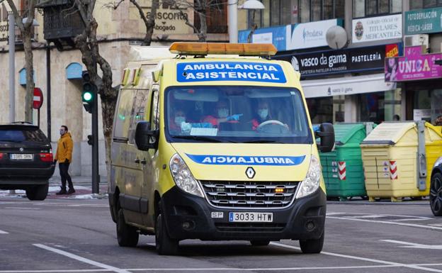 Trasladada al hospital una chica de 22 años tras ser atropellada en Salamanca