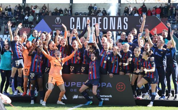 El Barça noquea a la Real y conquista su tercera Supercopa femenina