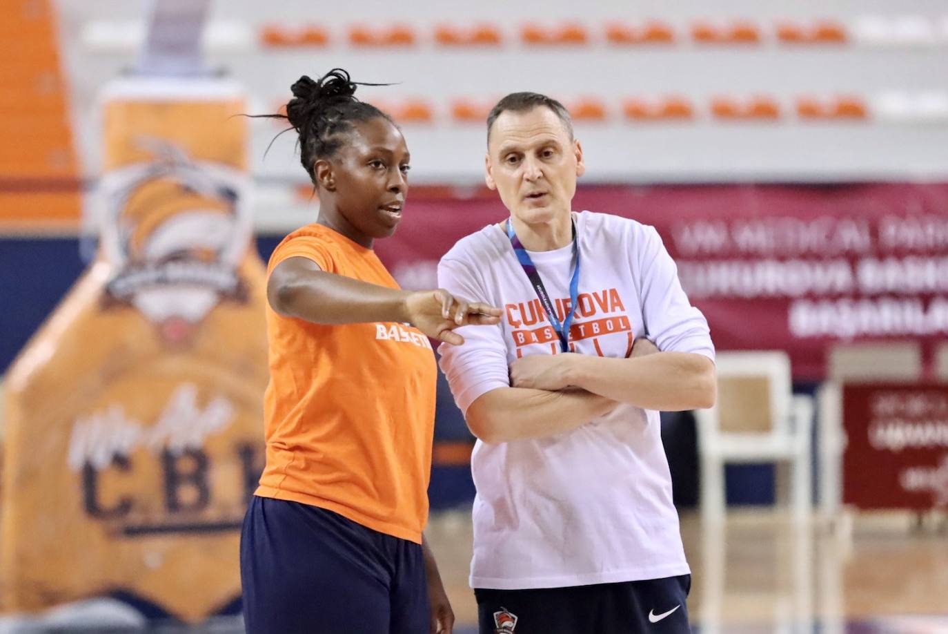 Íñiguez: «El fichaje de Crvendakic es una operación perfecta para todos, Avenida incluido»