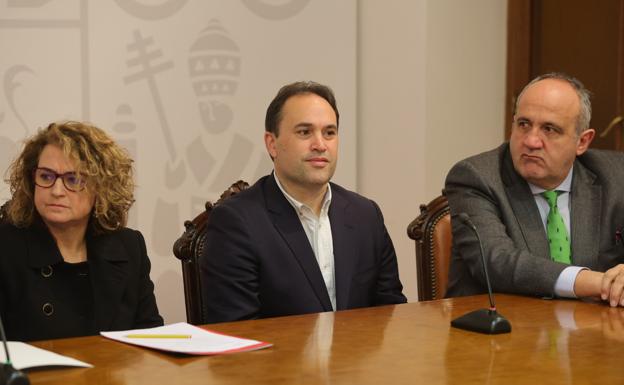 Héctor Peinado, XII Premio 'Dolores Diz Pintado': «Tratamos de predecir el riesgo metastásico»