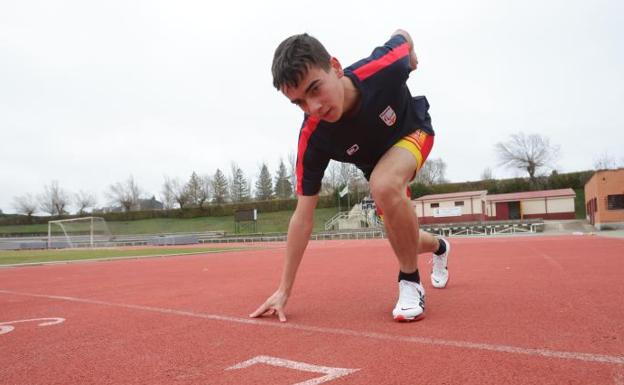 La lucha del joven Diego Ruiz, de 16 años, por un futuro en el atletismo adaptado