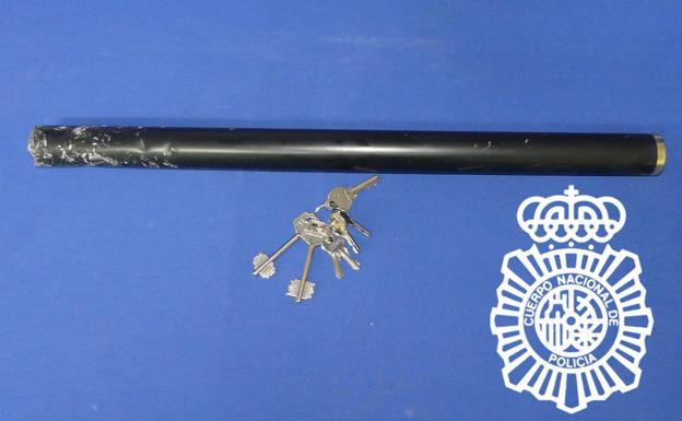 Pillado in fraganti robando la caja de un bar en el barrio del Oeste