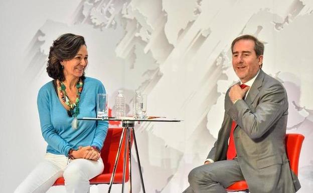 Ana Botín advierte que congelar las hipotecas puede expulsar del mercado a los más vulnerables