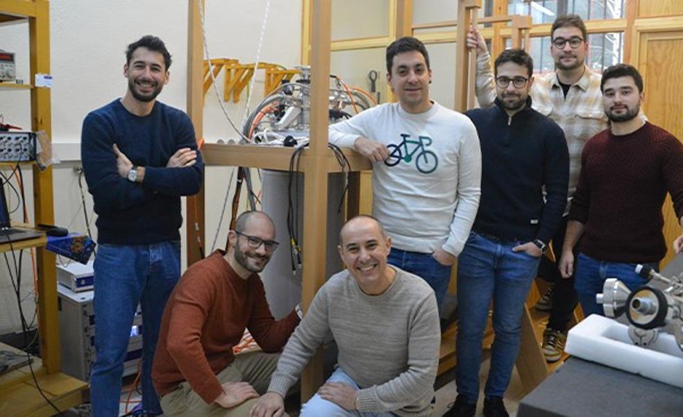 La USAL señala nuevas vías de investigación en materiales conductores y dispositivos electrónicos