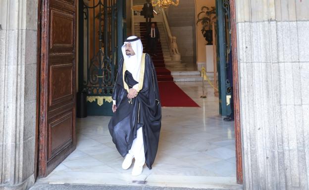 Suárez no comparte la destitución de Castaño pero mantiene el pacto de gobierno en el ayuntamiento