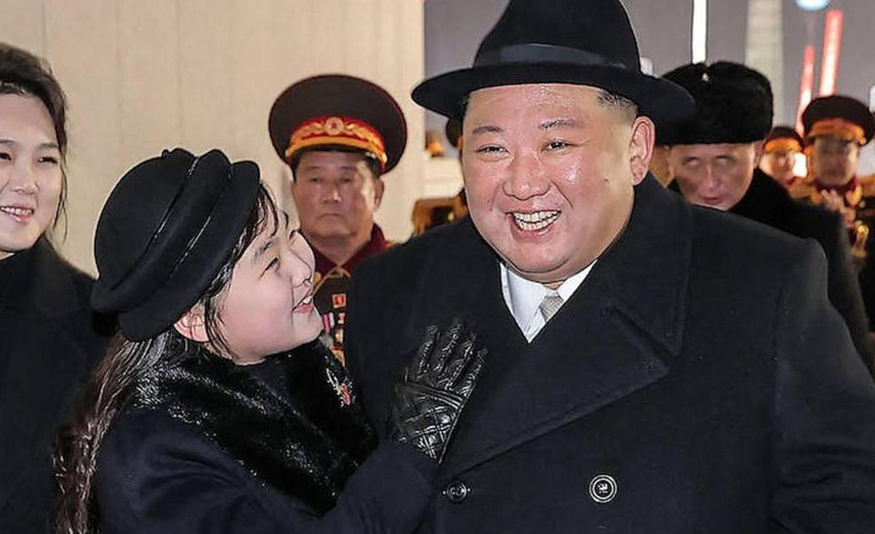 Kim Jong-un presenta a su hija y ¿heredera?