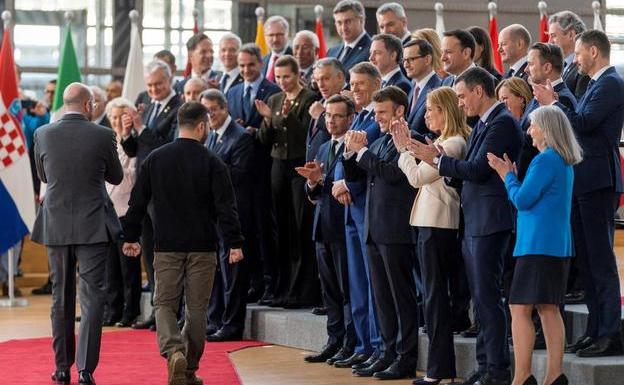 Zelenski destaca en la Eurocámara la defensa del «modo de vida europeo» de Ucrania ante Rusia