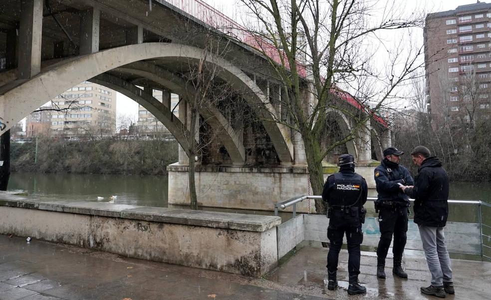 Hallan el cadáver de un varón flotando en el río Pisuerga de Valladolid