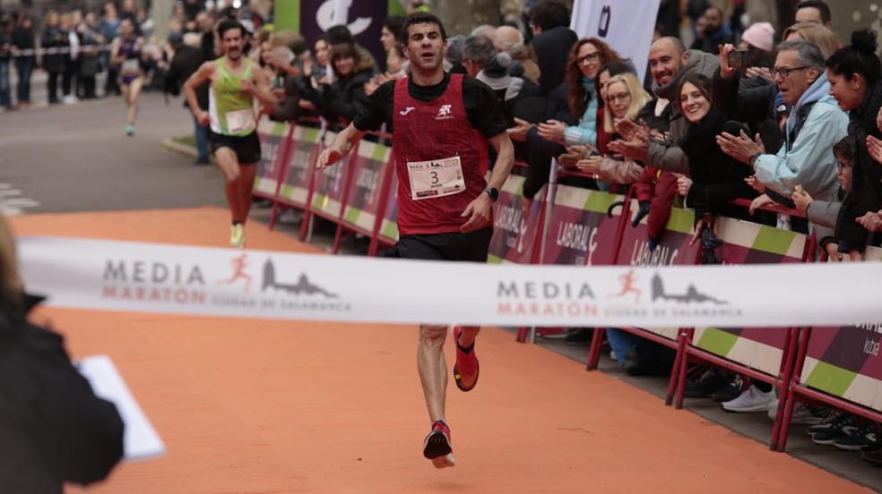 Javier Alves y Gema Martín ganan la XI Media Maratón Ciudad de Salamanca